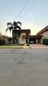 Casa de Condomínio com 3 Quartos à venda, 220m² no Jardins Lisboa, Goiânia