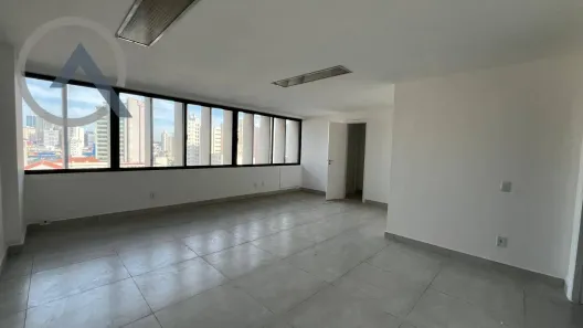 Sala Comercial para alugar, 48m² no Vila Lídia, Campinas