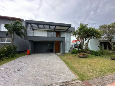 Casa com 4 Quartos à venda, 230m² no XANGRI-LÁ, Xangri-lá