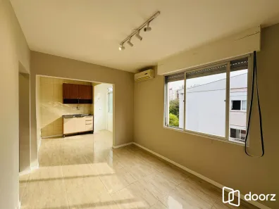 Apartamento com 2 Quartos à venda, 47m² no Petrópolis, Porto Alegre