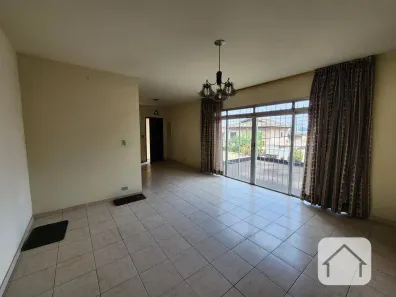 Sobrado com 3 Quartos à venda, 186m² no Rolinópolis, São Paulo