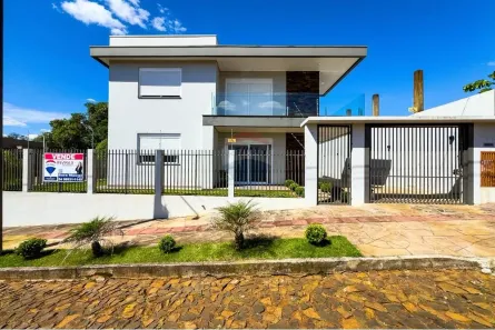 Casa com 6 Quartos à venda, 250m² no Cerâmica, Erechim
