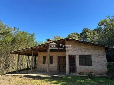 Fazenda/Sítio com 3 Quartos à venda, 148m² no Centro (Canguera), São Roque