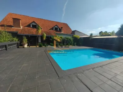 Fazenda/Sítio com 9 Quartos à venda, 1000m² no , Araçoiaba da Serra