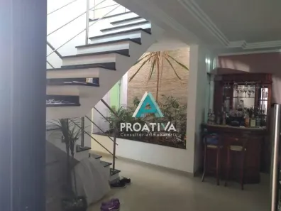 Sobrado com 3 Quartos à venda, 213m² no Jardim Stella, Santo André