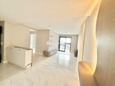Apartamento com 2 Quartos para alugar, 82m² no Campinas, São José