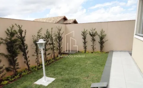Casa com 3 Quartos para alugar, 270m² no Jardim São Vicente, Cotia