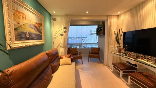 Apartamento com 3 Quartos à venda, 90m² no Balneário, Florianópolis