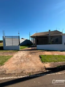 Casa com 3 Quartos para alugar, 74m² no Loteamento Residencial Iguatemi, Maringá