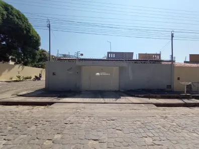 Casa com 3 Quartos à venda, 140m² no Vale Quem Tem, Teresina