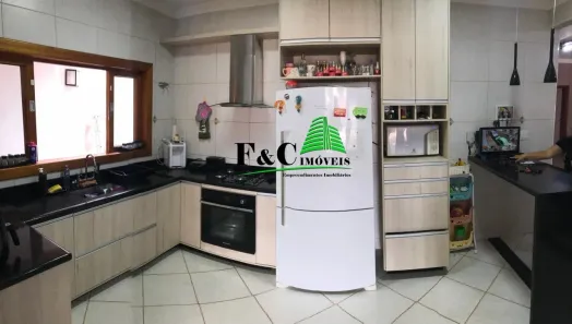 Casa com 3 Quartos à venda, 220m² no Vila Fascina, Limeira