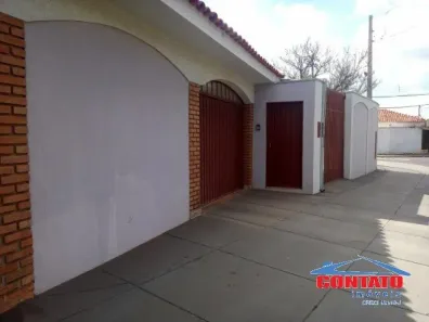Casa com 2 Quartos à venda, 230m² no Loteamento Habitacional São Carlos 1, São Carlos