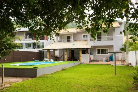 Casa com 5 Quartos à venda, 305m² no Praia Brava, Florianópolis