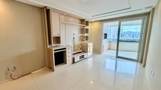 Apartamento com 3 Quartos à venda, 119m² no Canto, Florianópolis