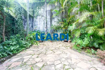 Sobrado com 4 Quartos à venda, 353m² no Pacaembu, São Paulo
