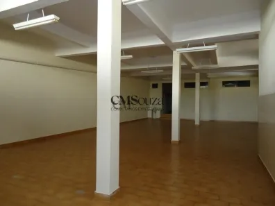 Ponto Comercial para alugar, 220m² no Nossa Senhora de Lourdes, Londrina