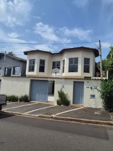 Casa com 3 Quartos para alugar, 320m² no Jardim São Carlos, Campinas