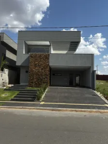 Casa de Condomínio com 3 Quartos à venda, 253m² no Jardins Porto, Senador Canedo