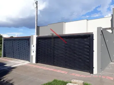 Casa com 3 Quartos à venda, 100m² no Califórnia, Londrina