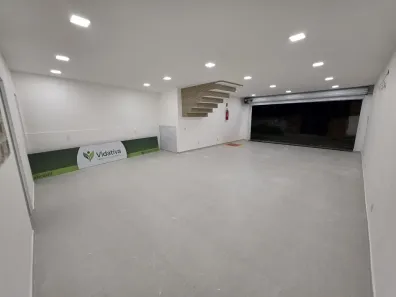 Ponto Comercial para alugar, 90m² no , Eusébio