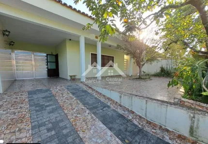 Casa com 3 Quartos à venda, 125m² no Balneario São João Batista, Peruíbe