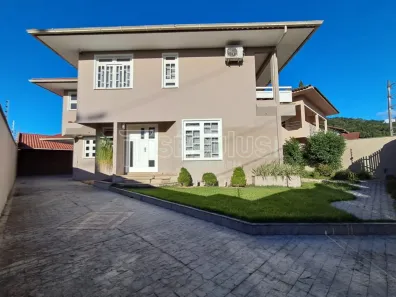 Casa com 3 Quartos à venda, 279m² no Barra do Rio Cerro, Jaraguá do Sul