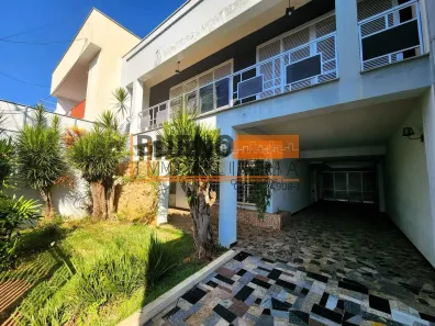 Casa com 3 Quartos à venda, 310m² no Centro, Santa Bárbara D'Oeste