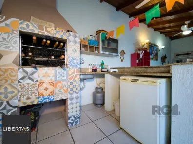 Casa de Condomínio com 3 Quartos à venda, 232m² no Cavalhada, Porto Alegre