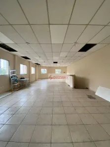 Galpão/Depósito/Armazém para alugar, 233m² no Cambuci, São Paulo