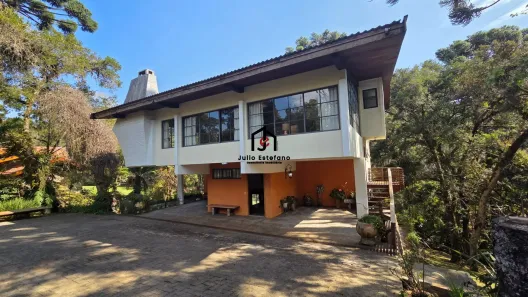 Sobrado com 4 Quartos à venda, 260m² no Jardim Belvedere, Campos do Jordão