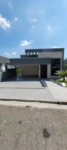 Casa de Condomínio com 3 Quartos para alugar, 280m² no Jardim Caiapiá, Cotia