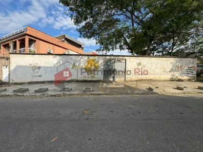 Lote/Terreno à venda, 323m² no Brás de Pina, Rio de Janeiro