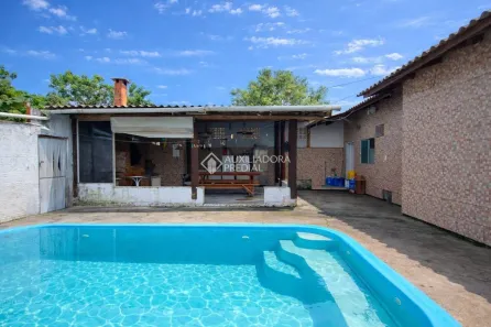 Casa com 4 Quartos à venda, 150m² no Passagem do Massiambú, Palhoça