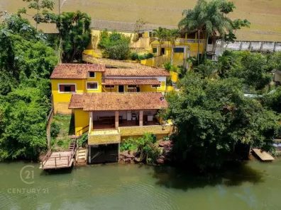 Casa com 3 Quartos à venda, 138m² no Centro, Guararema