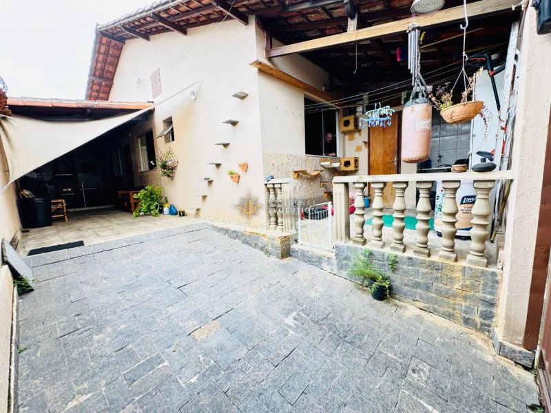 Casa com 2 quartos — Jardim Leblon, Belo Horizonte