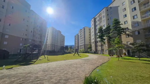 Apartamento com 2 Quartos para alugar, 58m² no Vila Mogilar, Mogi das Cruzes