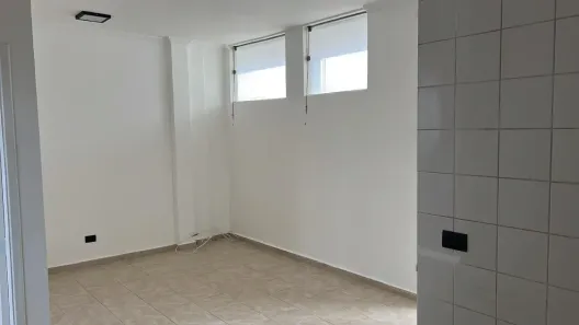 Apartamento com 2 Quartos para alugar, 70m² no Gonzaga, Santos