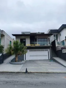 Casa com 4 Quartos à venda, 330m² no Parque dos Lagos, Mogi das Cruzes