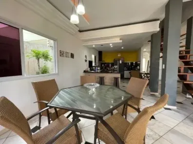 Casa com 4 Quartos à venda, 330m² no Interlagos, Vila Velha