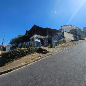 Casa com 3 Quartos à venda, 300m² no Padre Eustáquio, Belo Horizonte