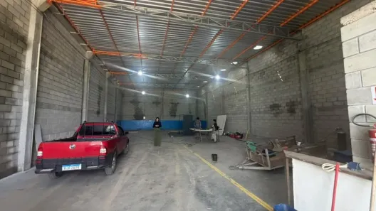 Sala Comercial para alugar, 324m² no Nossa Senhora de Fátima, Penha