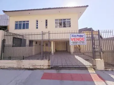 Casa com 5 Quartos à venda, 213m² no Barreiros, São José