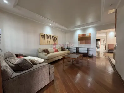 Casa com 3 Quartos à venda, 277m² no Vila Garcia, Jundiaí