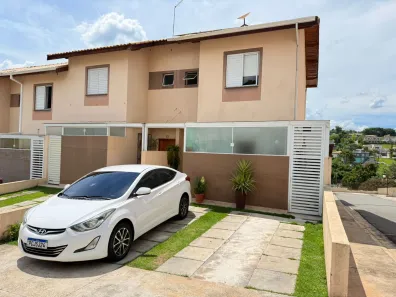 Casa com 2 Quartos à venda, 110m² no Jardim Pioneiro, Cotia