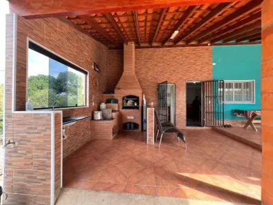 Fazenda/Sítio com 3 Quartos à venda, 329m² no Jardim Buru, Salto