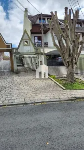 Sobrado com 4 Quartos à venda, 138m² no Tarumã, Curitiba