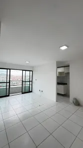 Apartamento com 2 Quartos para alugar, 60m² no Universitário, Caruaru