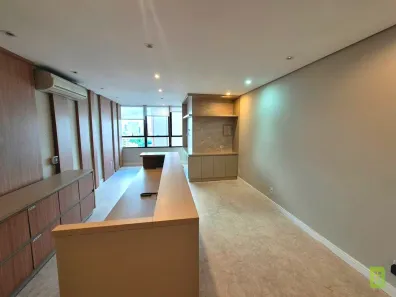 Sala Comercial para alugar, 200m² no Jardim, Santo André