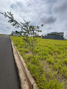 Lote/Terreno à venda, 242m² no Eplenum Tresor, São José do Rio Preto