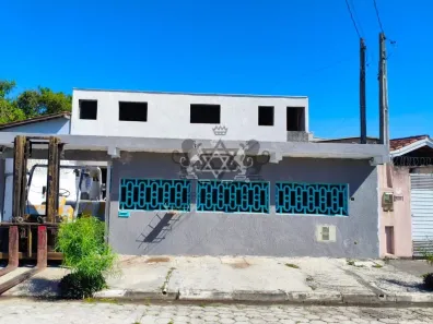 Sobrado com 2 Quartos à venda, 250m² no Balneário dos Golfinhos, Caraguatatuba